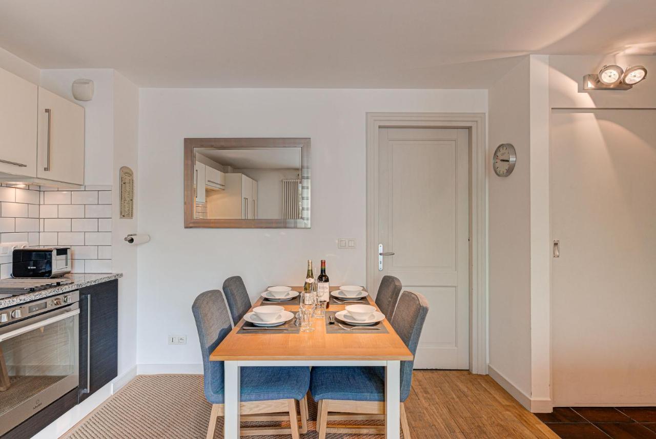 Apartment Cosmiques - Alpes Travel - Central Chamonix - Sleeps 4 外观 照片