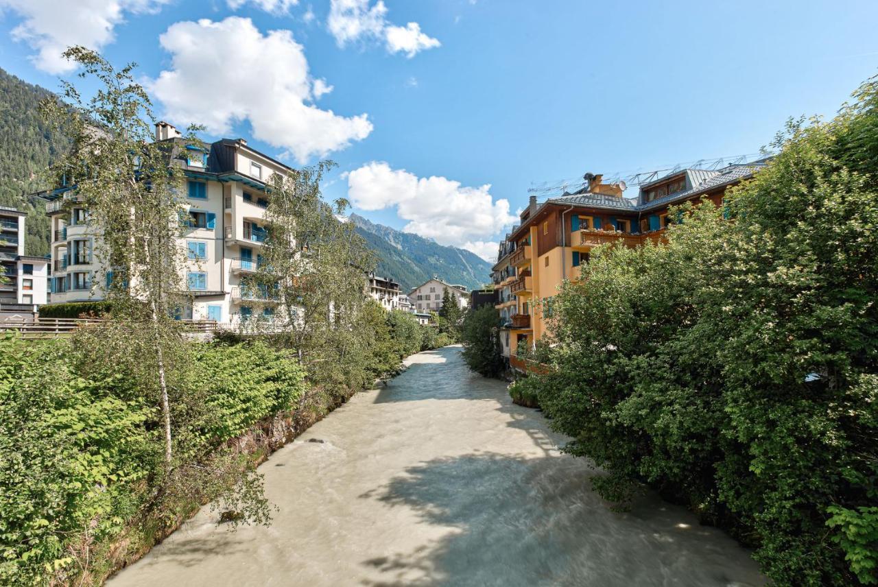 Apartment Cosmiques - Alpes Travel - Central Chamonix - Sleeps 4 外观 照片