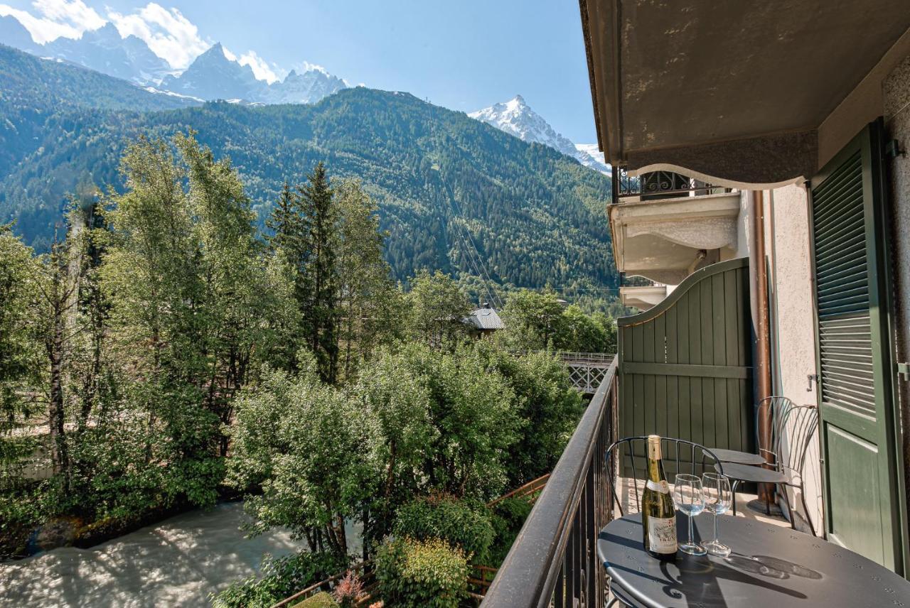 Apartment Cosmiques - Alpes Travel - Central Chamonix - Sleeps 4 外观 照片